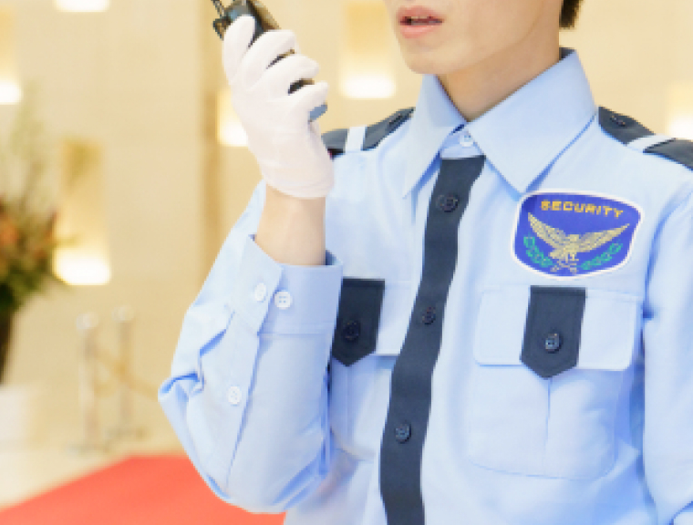 施設警備の受付業務