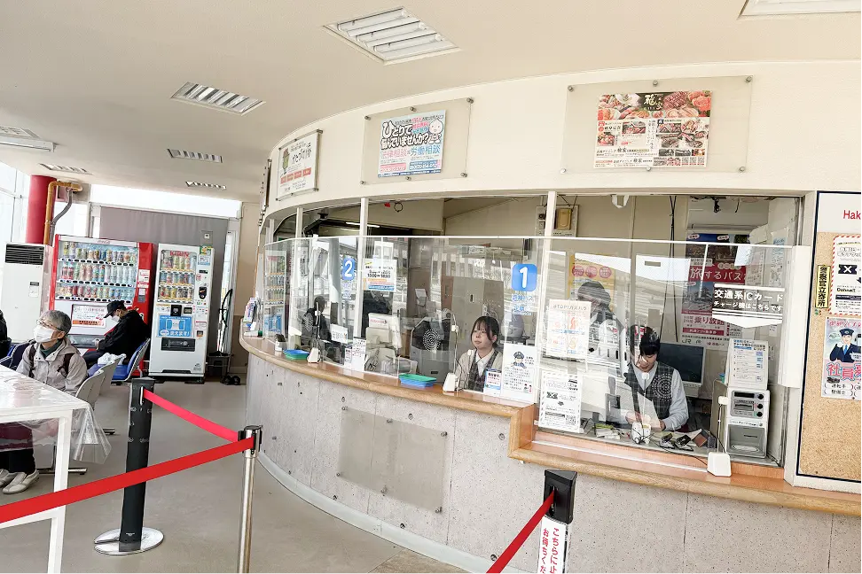 函館駅前バス待合室の広告掲載イメージ
